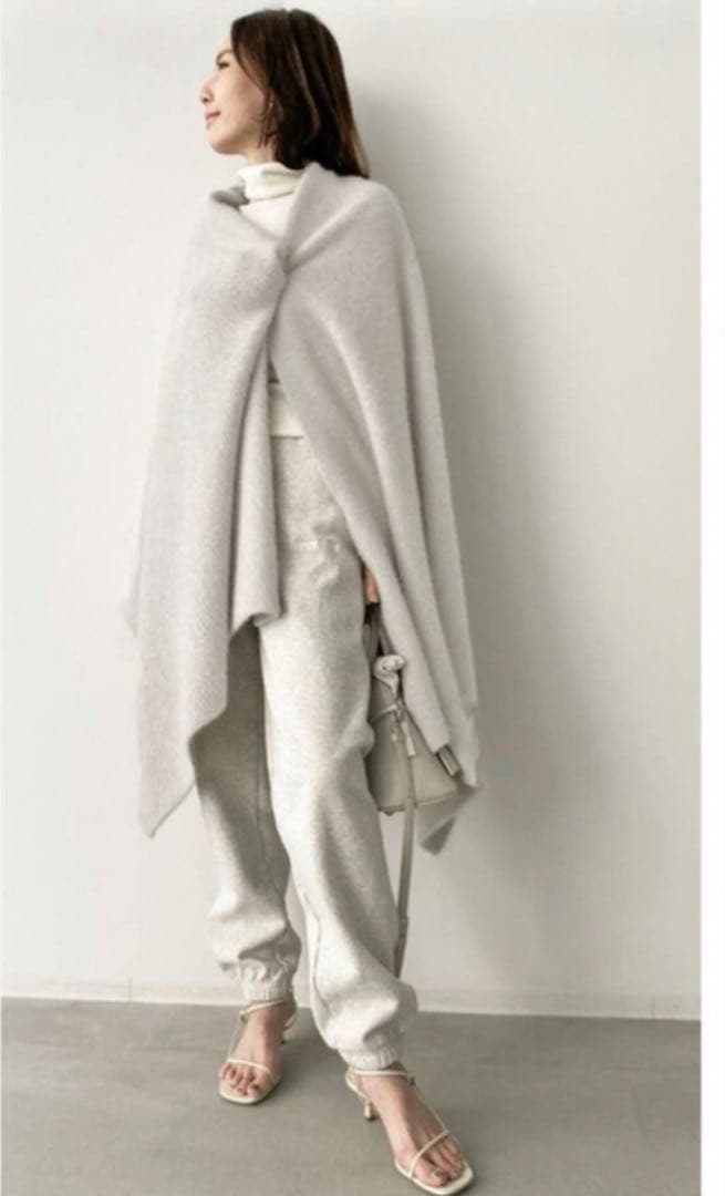 LAppartement，THROW EVA STOLEスローEVAストール