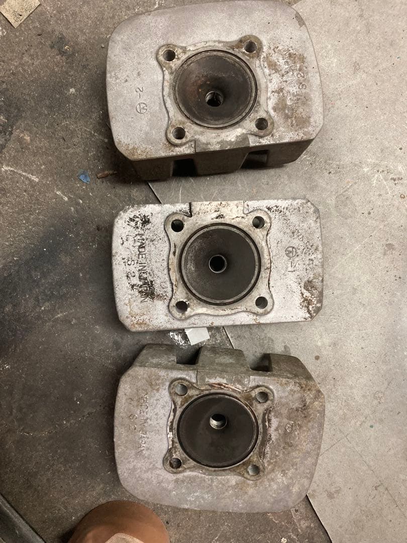 KH250 350SS シリンダーヘッド 3個セット カワサキ　Kawasaki
