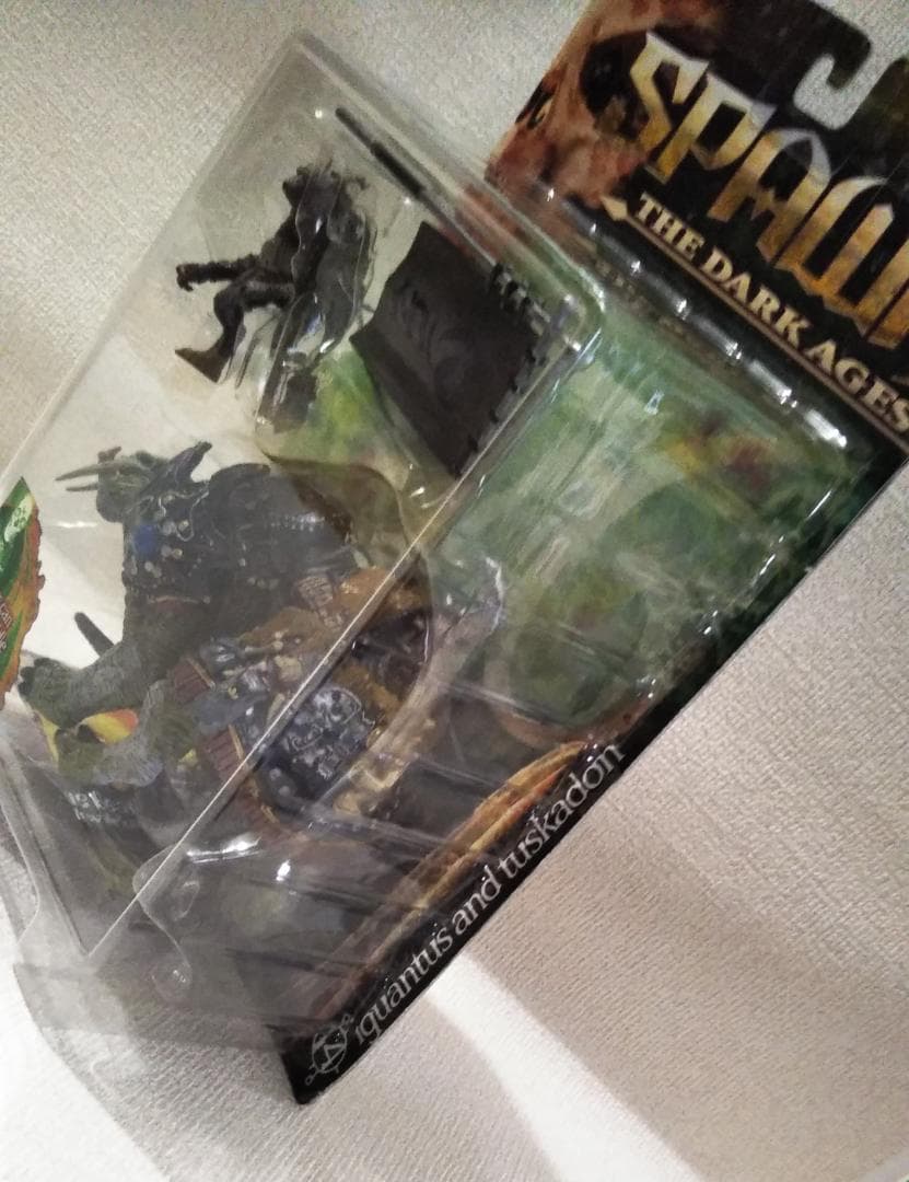 スポーン iguantus and tuskadon　マクファーレン KK220