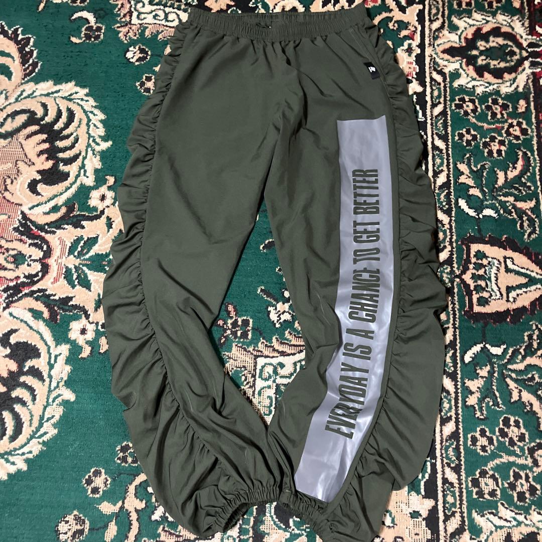 極美品　Marble フィットネスウェア　XL ドレープロングパンツ