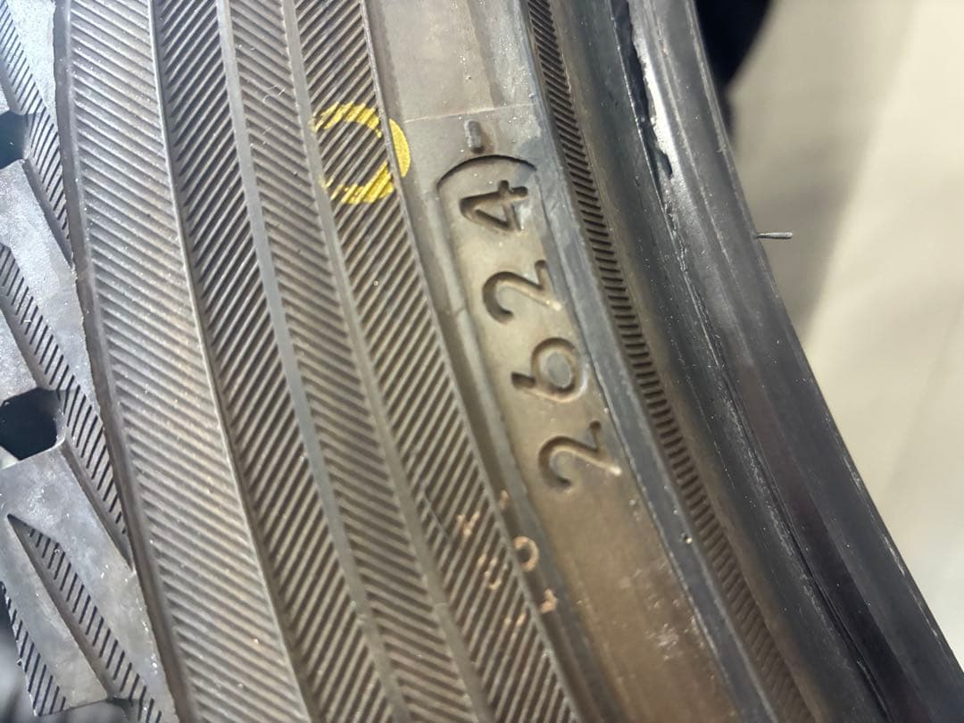 パトラ225/45R18ヨコハマタイヤIG52c