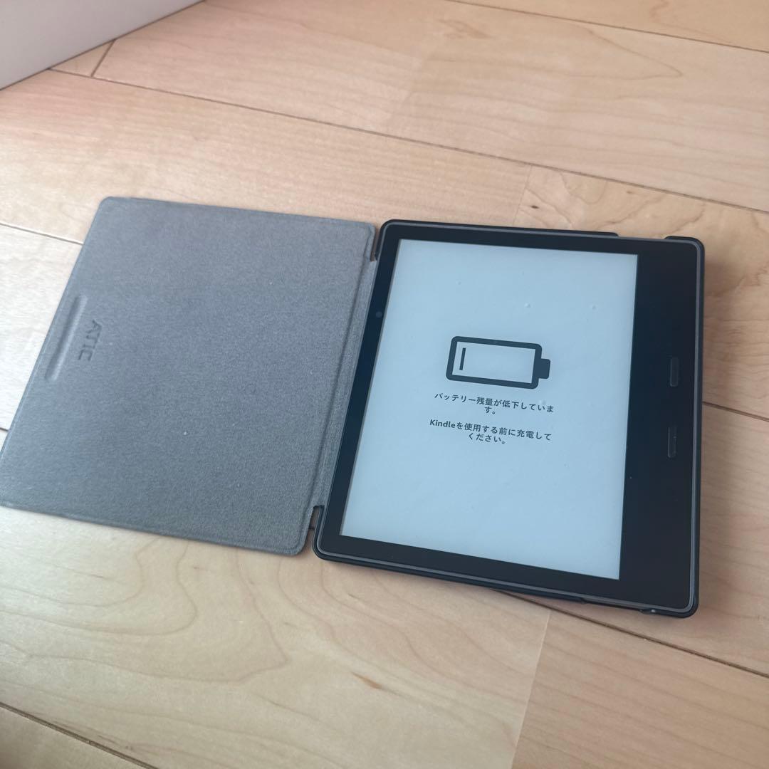 Amazon Kindle Oasis 本体 カバー付き