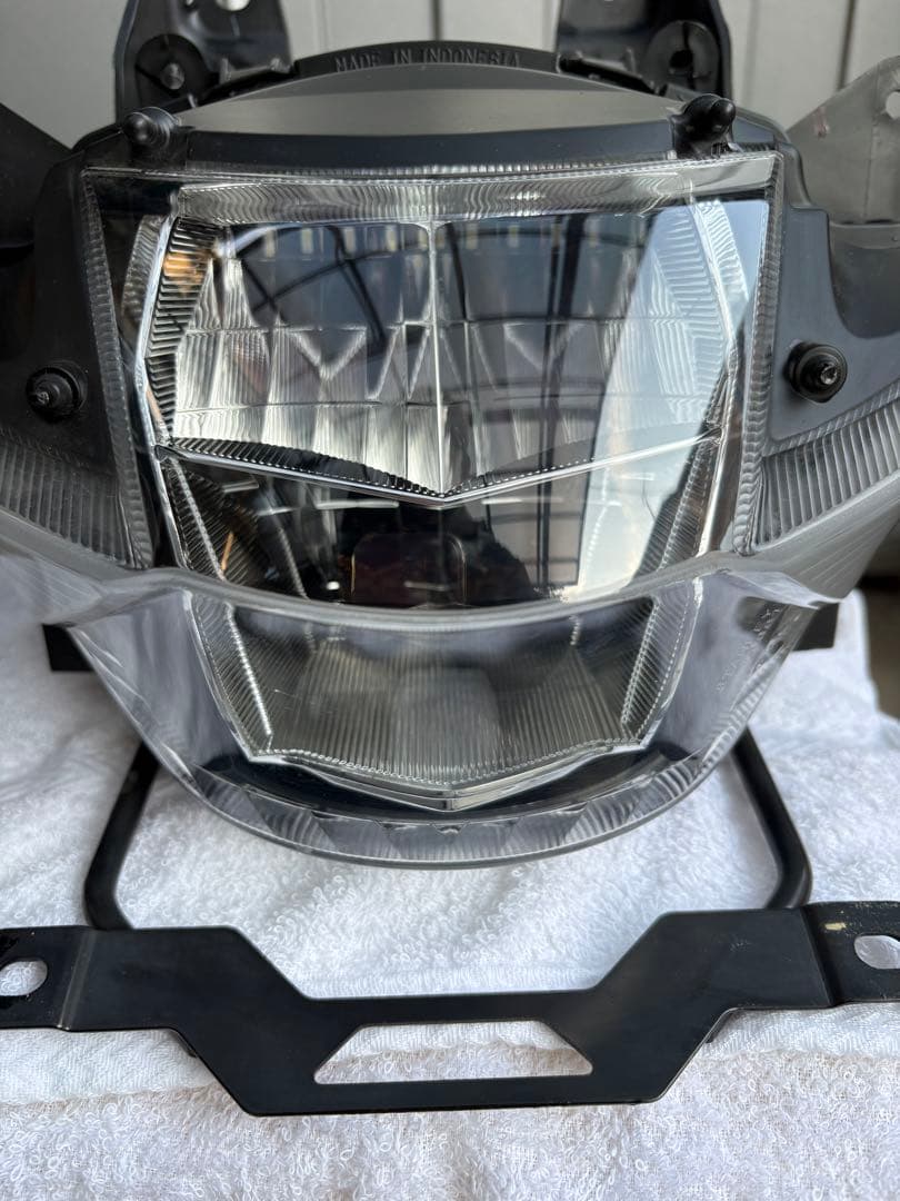 ★LEX★ヘッドライト GSX-R150及び125用新車外し