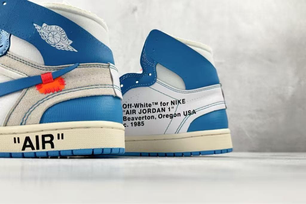 Off-White × Nike Air Jordan 1 UNC 27cm