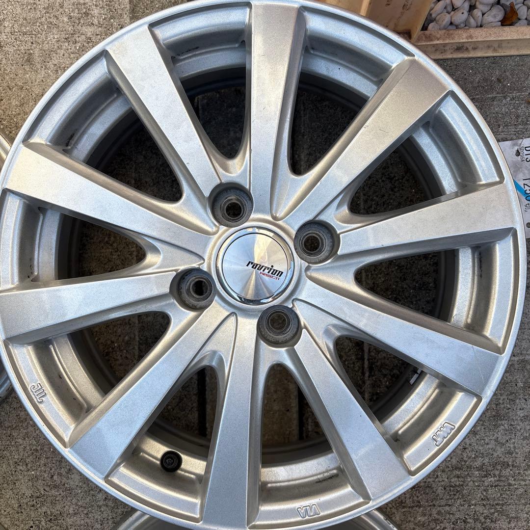 AQUA ravrion RS01 ホイール 15インチ
