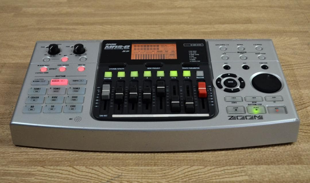 ZOOM MRS-8 マルチトラックレコーダー 動作良好