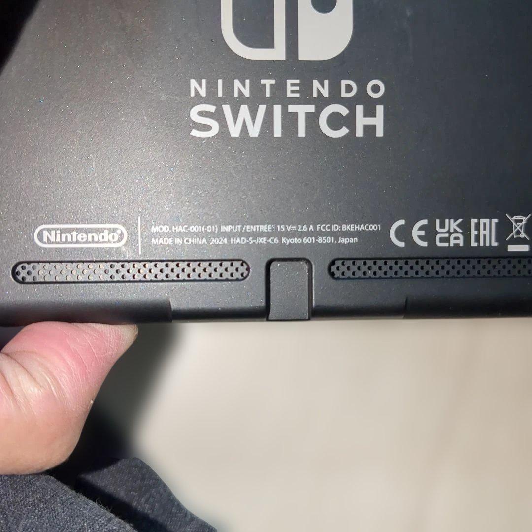 ほぼ未使用　美品　Nintendo Switch 本体バッテリー強化　2024年