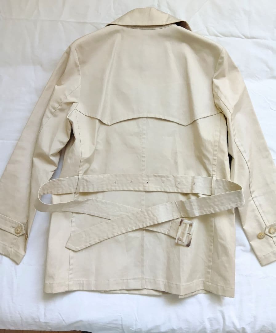 BURBERRY ベージュ ショートトレンチコート 40