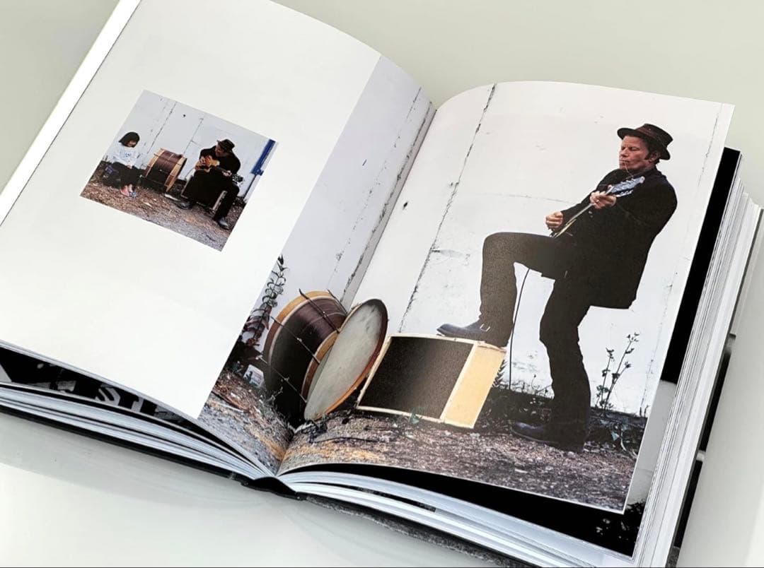 tom waits 写真集