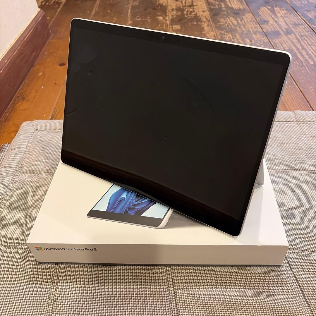 Microsoft Surface Pro 8 本体のみ 説明書Officeなし