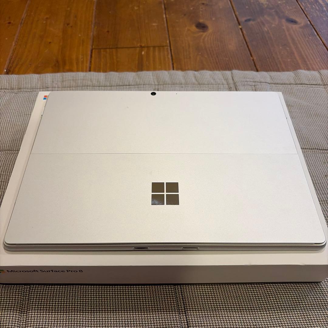 Microsoft Surface Pro 8 本体のみ 説明書Officeなし