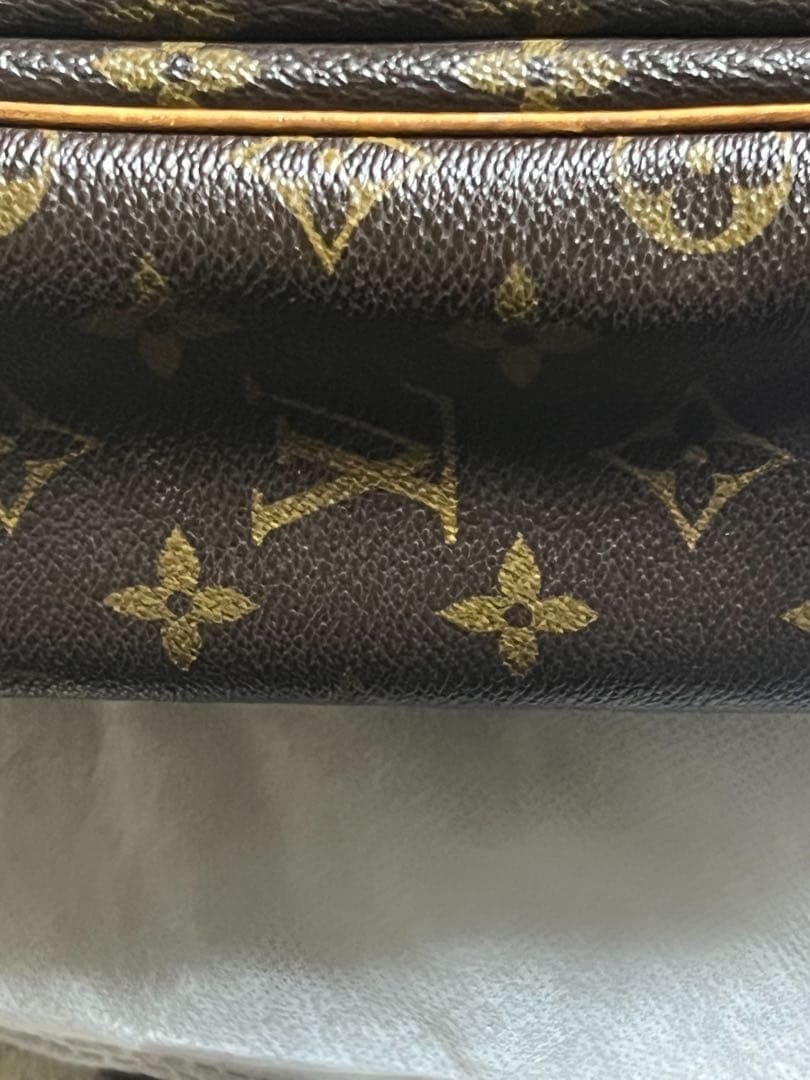 Louis Vuitton モノグラム ショルダーバッグ