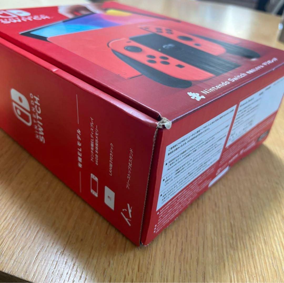美品　⭐︎任天堂Switch有機EL マリオレッド⭐︎