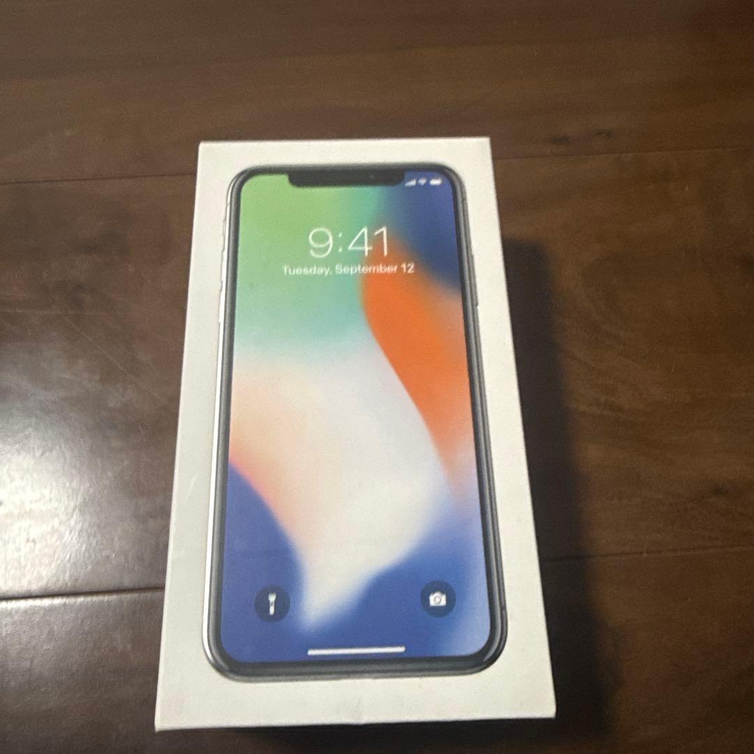 Apple iPhone X シルバー 本体 箱付き