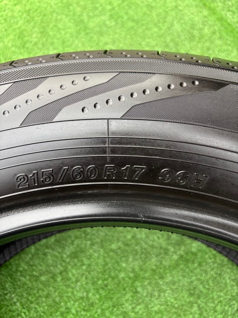 YOKOHAMA BluEarth RV03 215/60R17 2023年深山