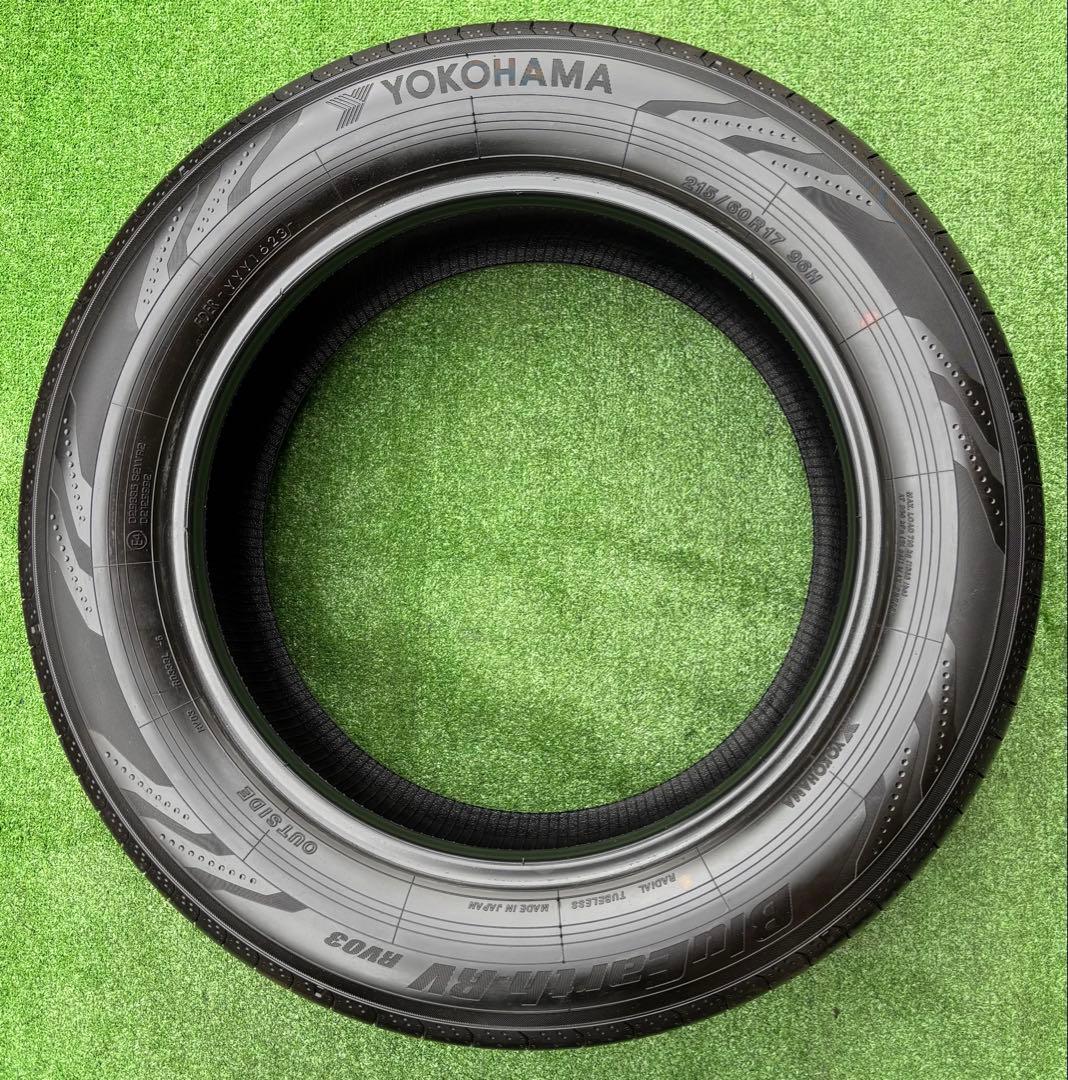 YOKOHAMA BluEarth RV03 215/60R17 2023年深山