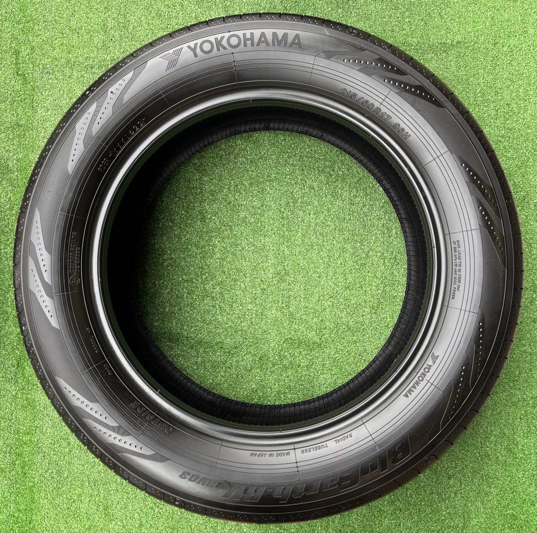YOKOHAMA BluEarth RV03 215/60R17 2023年深山