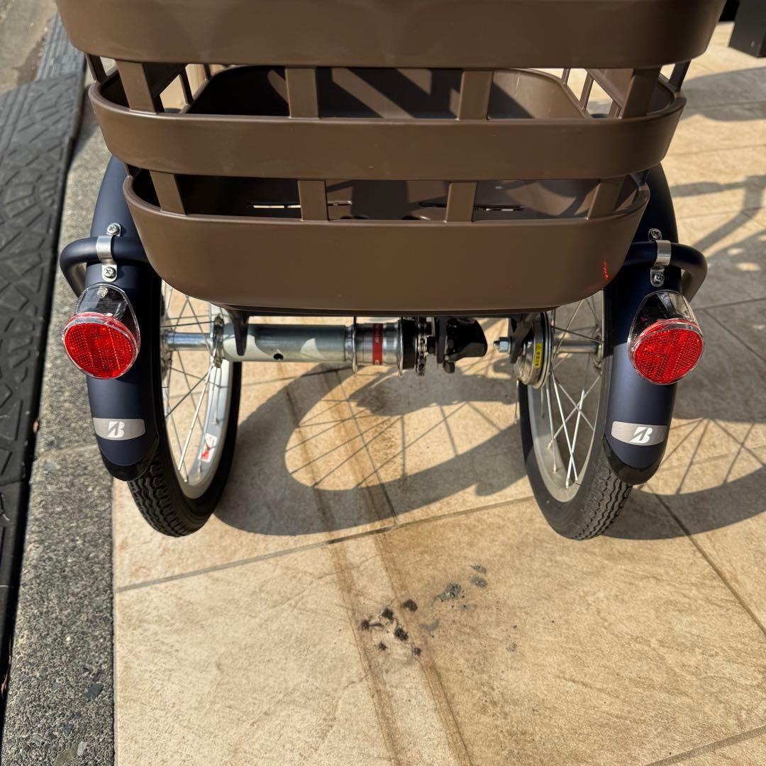 送料込　ブリヂストン 三輪　アシスト自転車　ラクットワゴン RW0B42 ブルー