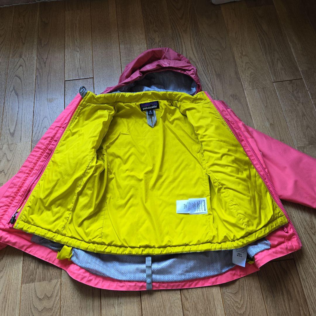 patagoniaキッズスノボースキーウェア　XS5-6
