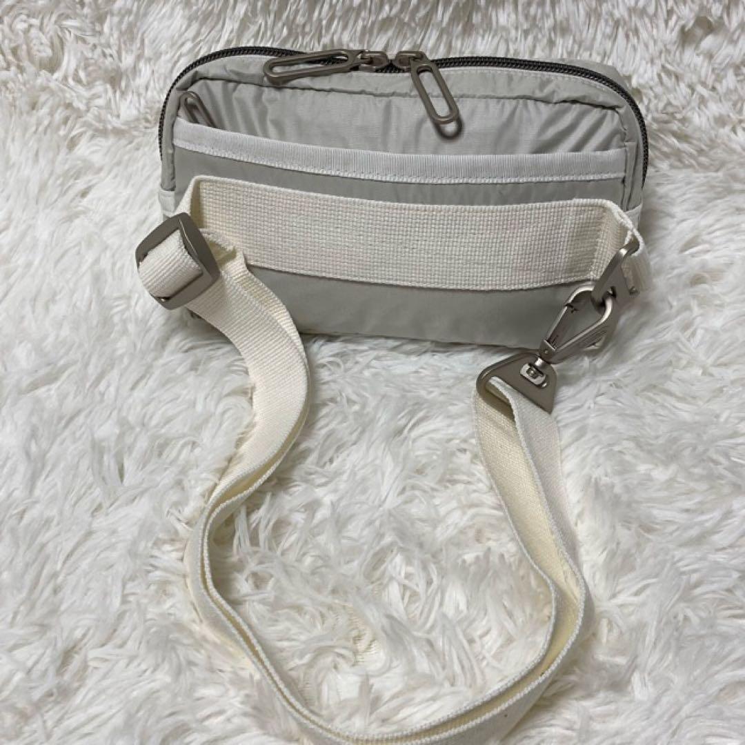 最終価格☆極美品LESPORTSAC エッセンシャルシリーズ☆ボディバッグ