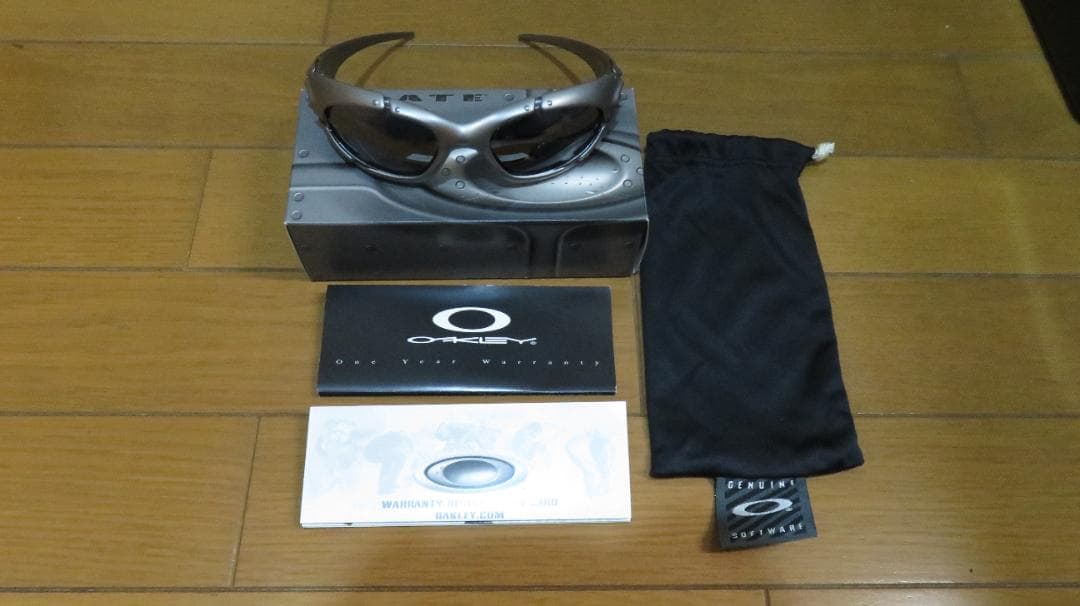 OAKLEY オークリー Plateプレート　Travis Scott 着用