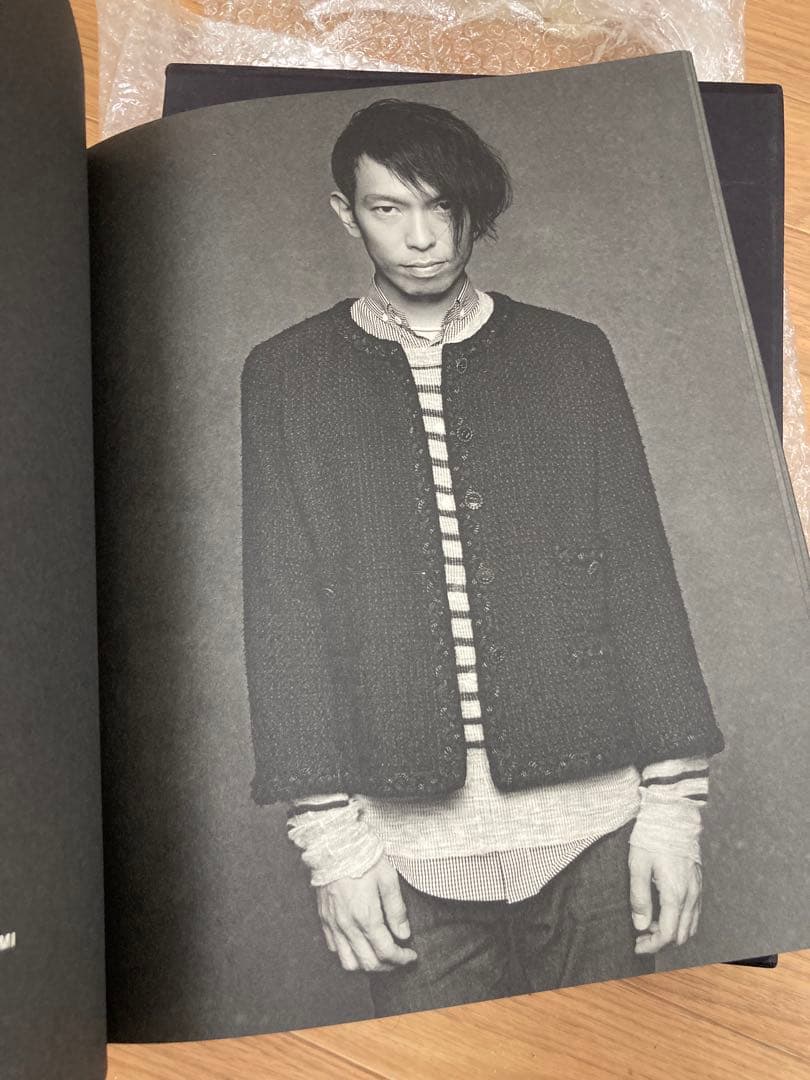 THE LITTLE BLACK JACKET 新版