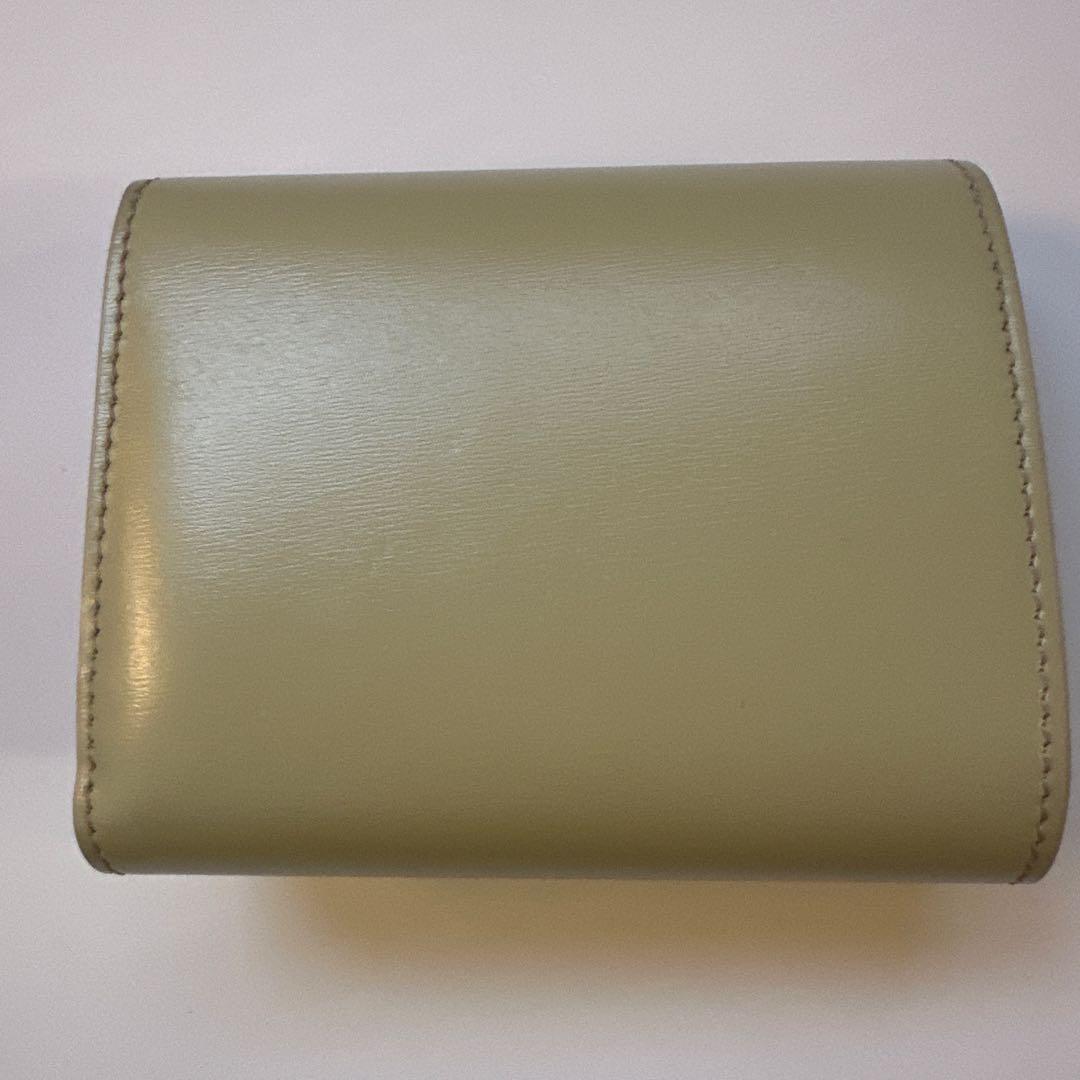【CELINE】トリオンフ スモールフラップウォレット アーモンドグリーン