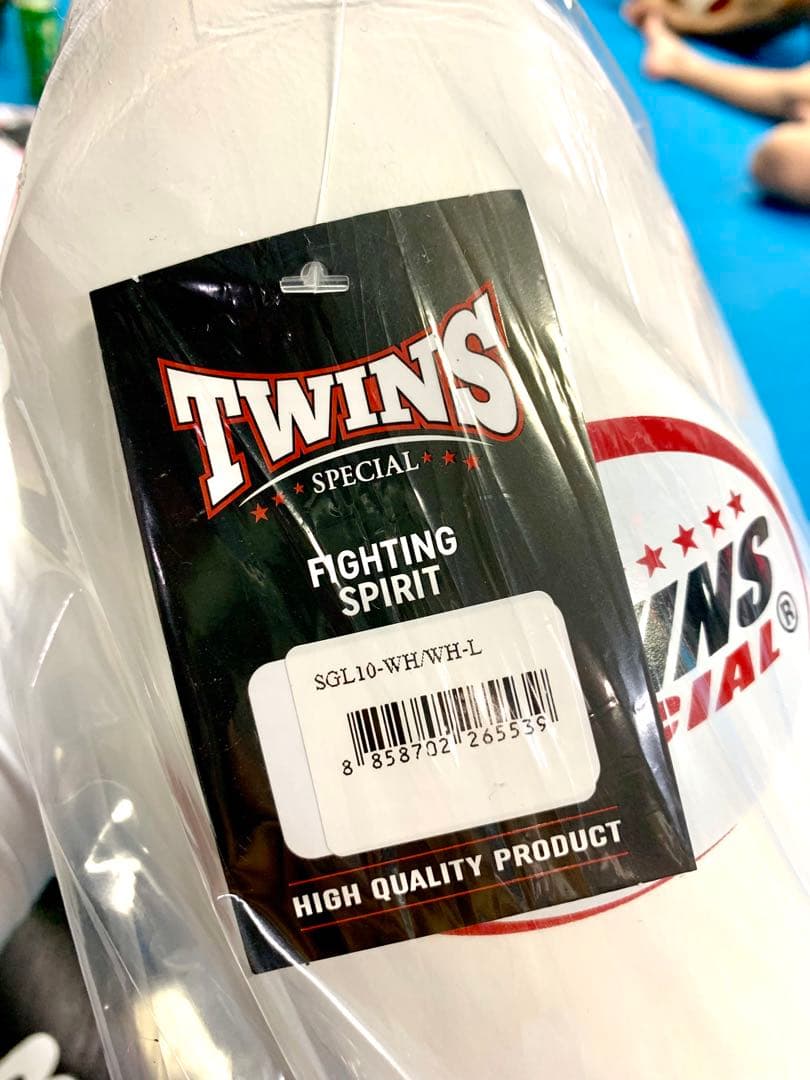 新品 本革 TWINS レガース Lサイズ ツインズ レッグガード 定番 白色