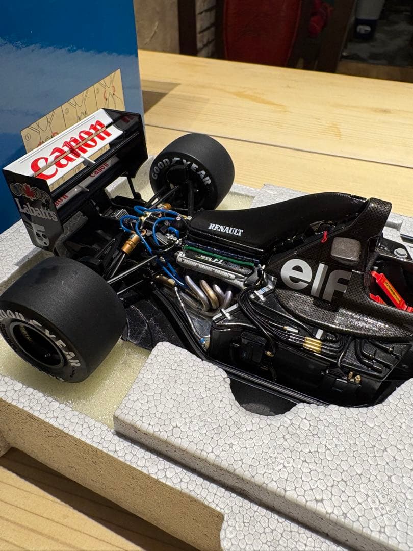 エグゾト1/18ウイリアムズルノー FW14B カーボンファイバー テストカー