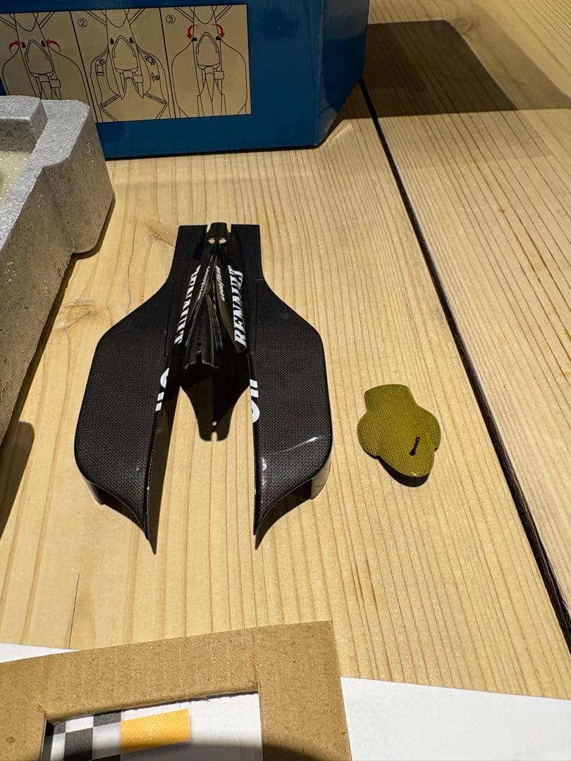 エグゾト1/18ウイリアムズルノー FW14B カーボンファイバー テストカー