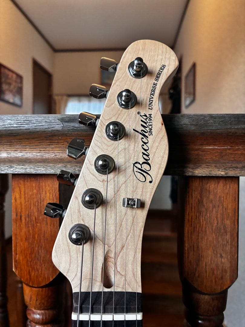Boccherini Telecasterスタイル エレキギター サンバースト