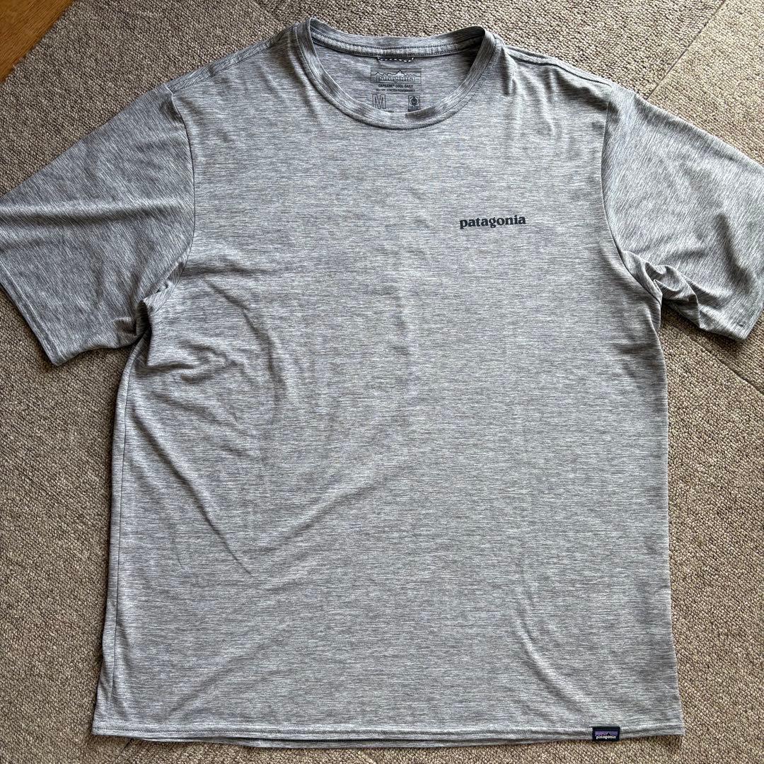 【 美品 】パタゴニアpatagonia キャプリーンクールデイリー グレー　M