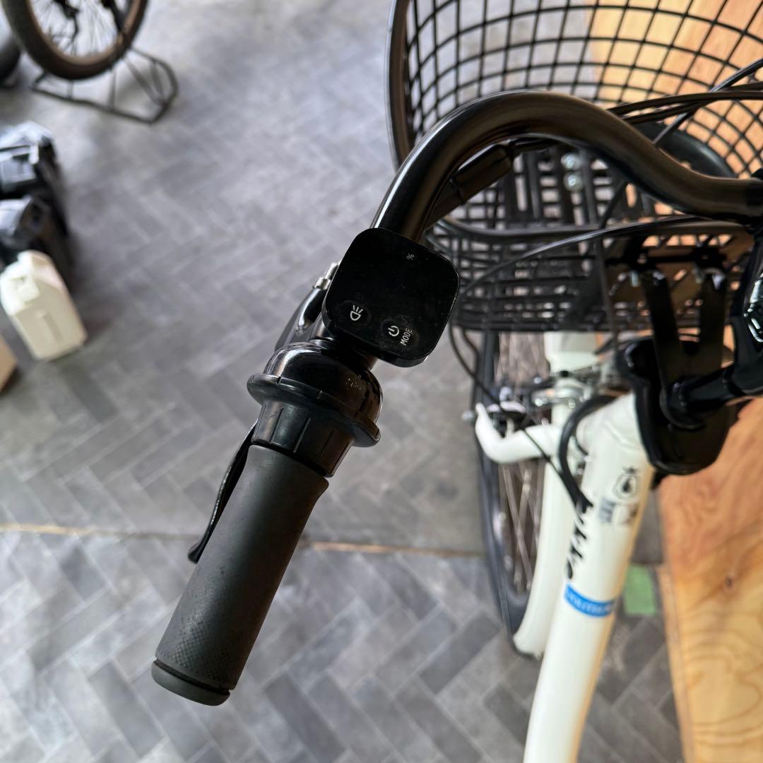 ホワイトシティタイプ電動アシスト自転車ブリヂストン