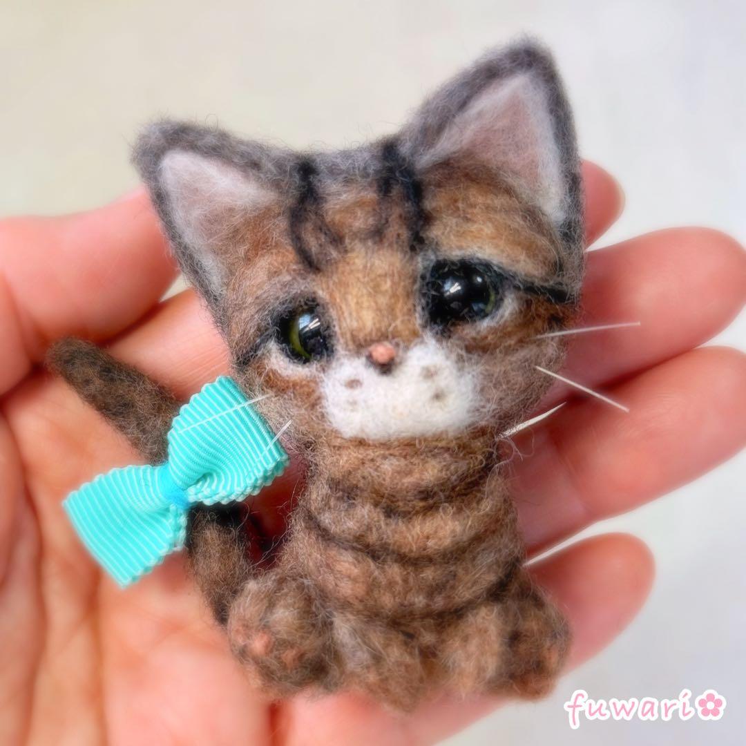 リクエスト品　羊毛フェルト　ちょこんと甘えんぼハチワレ♡おすましキジトラセット