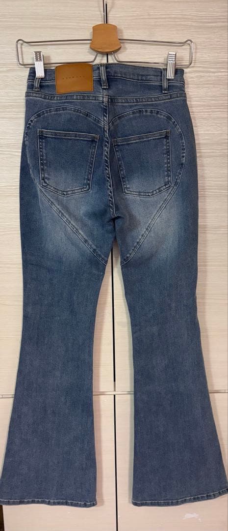 パンツ ANDMARY Heart hip flare denim
