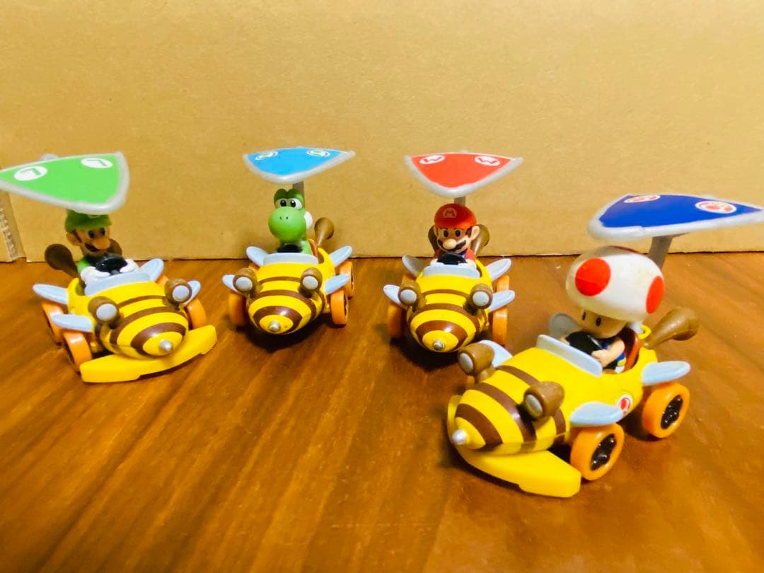 マリオカート　スーパーカイト付き　トミカ　9台セット