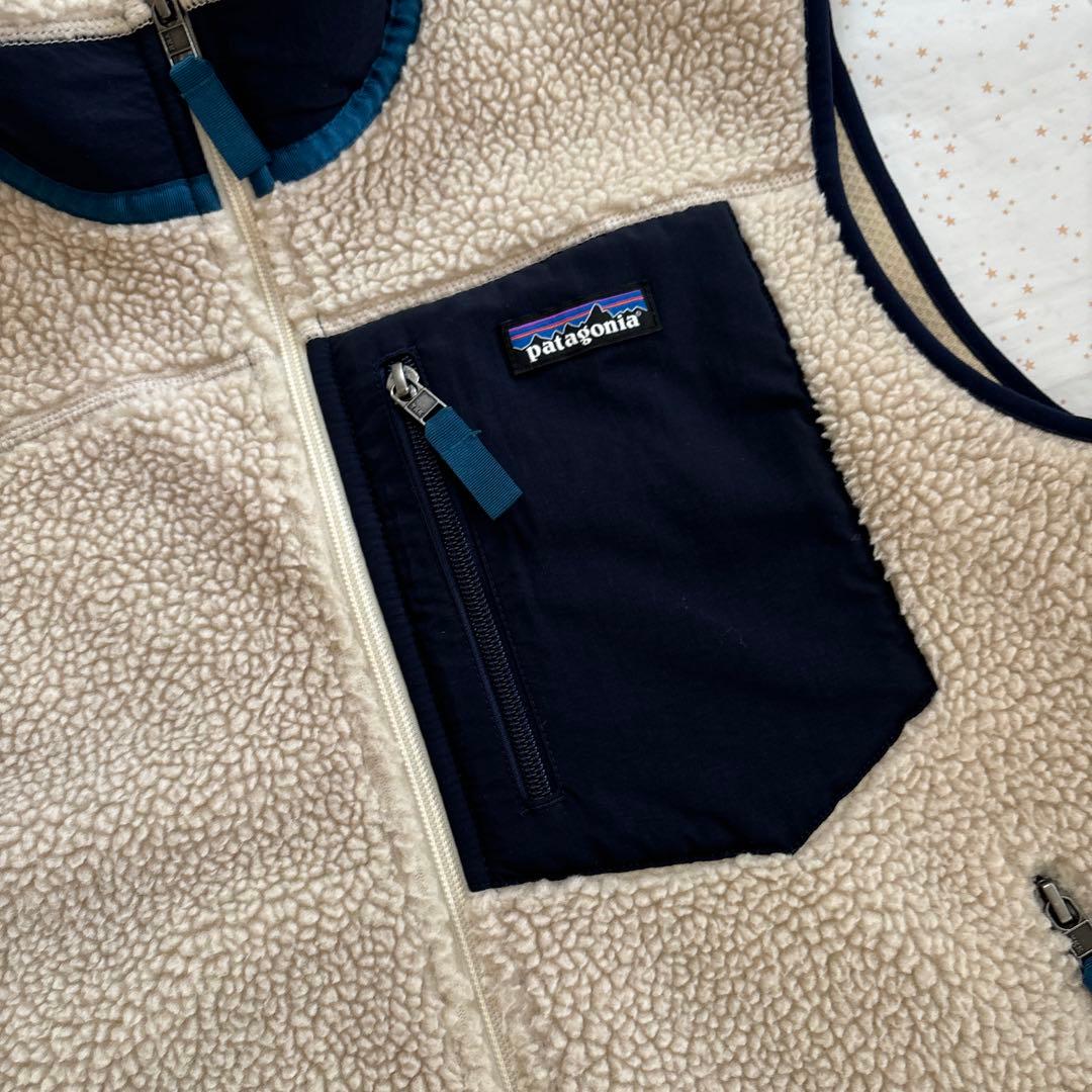美品【patagonia 】フリースベスト M クリーム/ネイビー