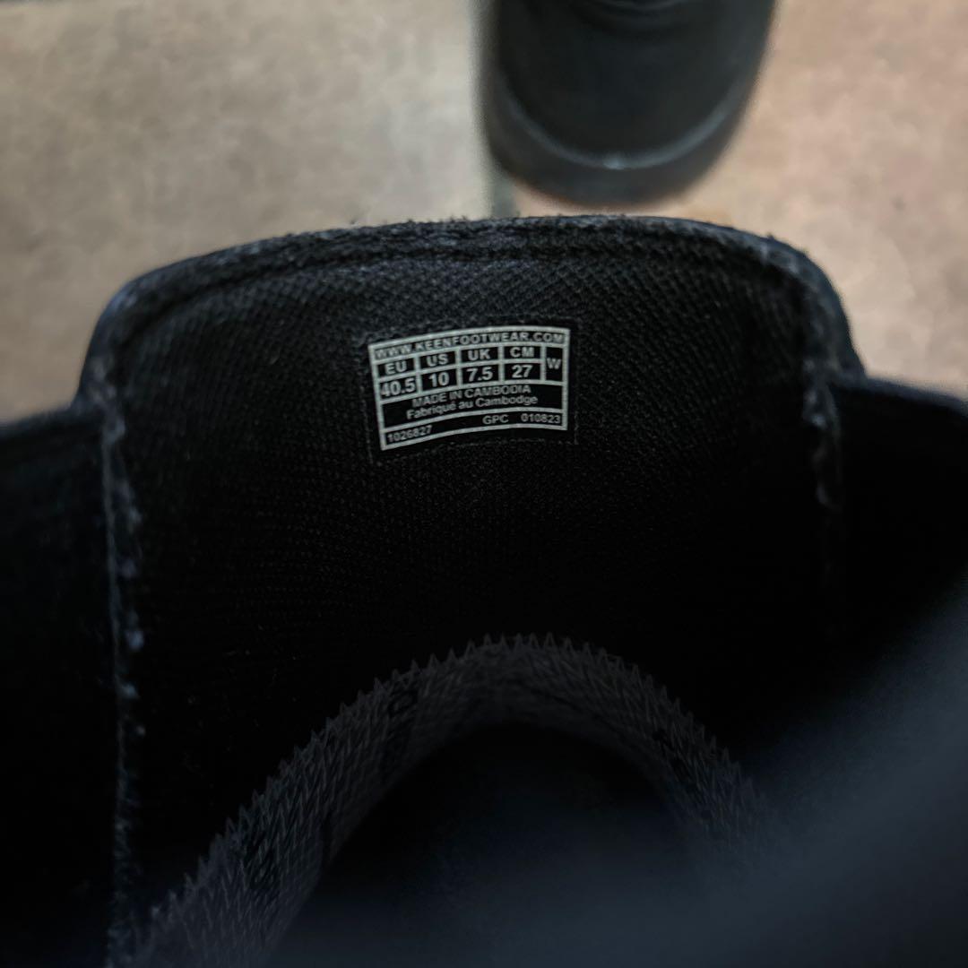 ブラック サイドゴアブーツ レザー　KEEN