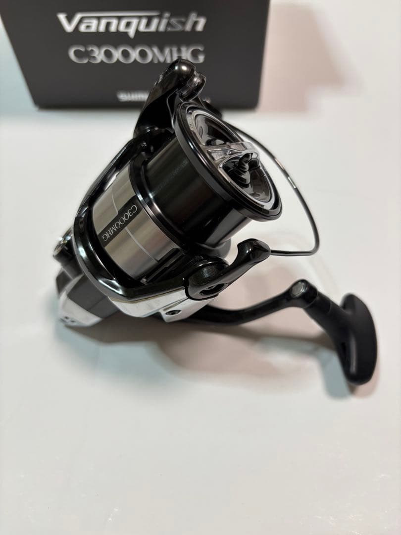 リール SHIMANO Vanquish C3000MHG