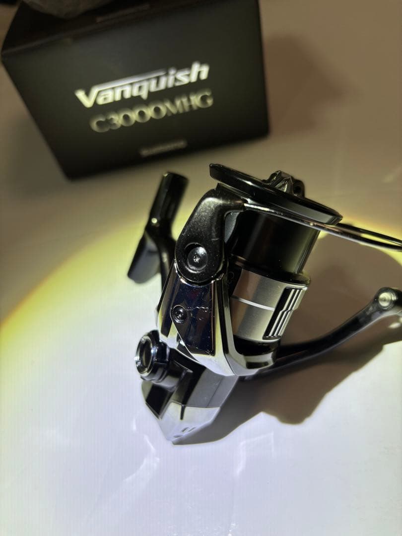 リール SHIMANO Vanquish C3000MHG
