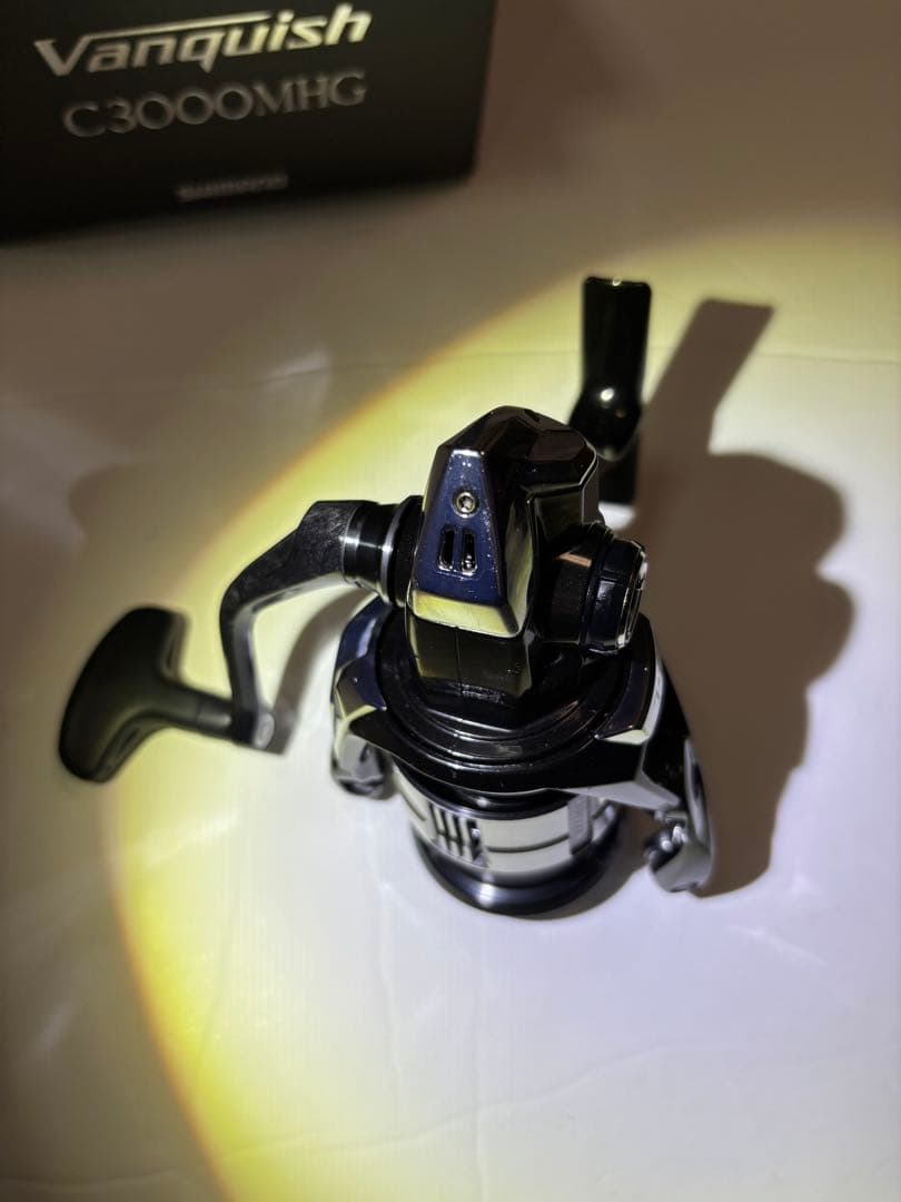 リール SHIMANO Vanquish C3000MHG
