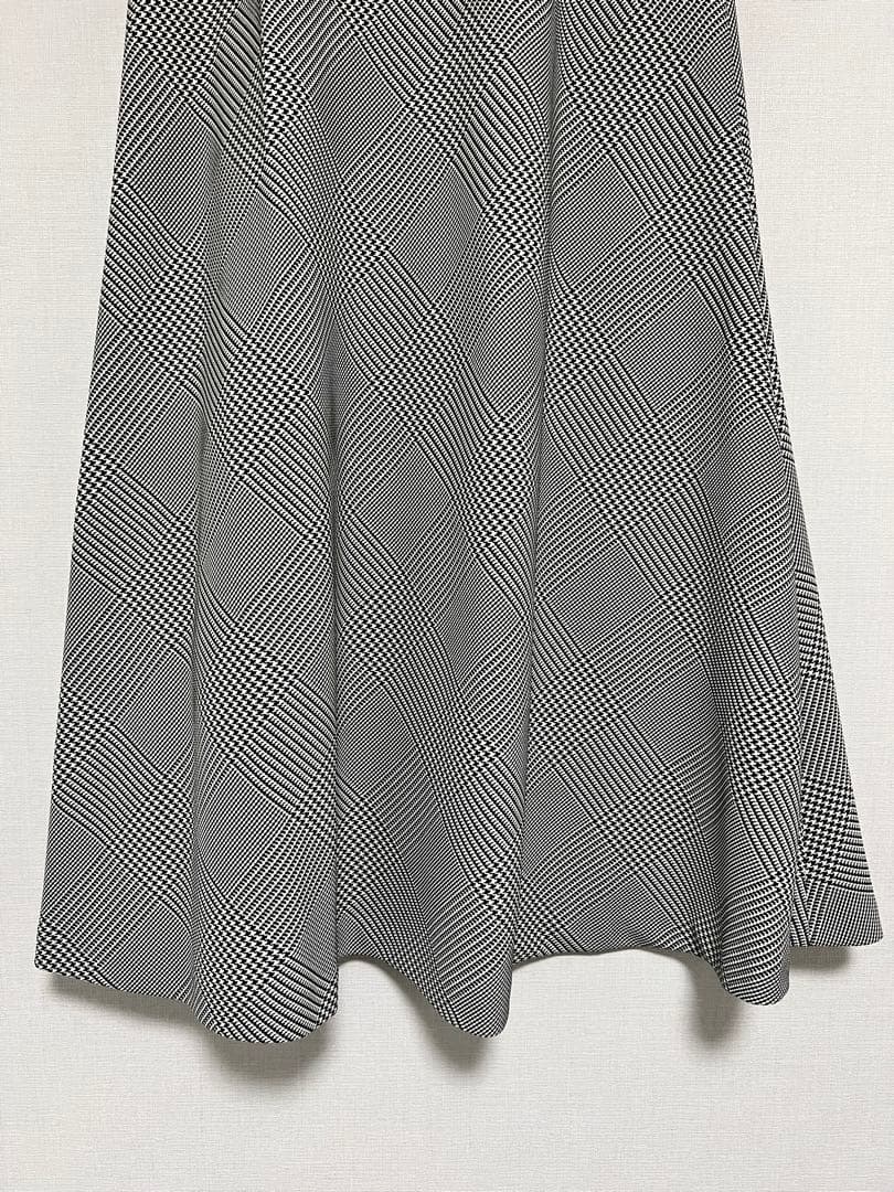 火花様**UNITED ARROWS フレアマキシスカート グレー チェック