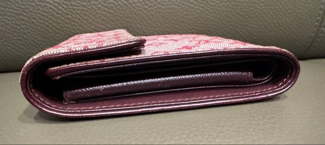 Louis Vuitton ルイ・ヴィトン　二つ折り財布