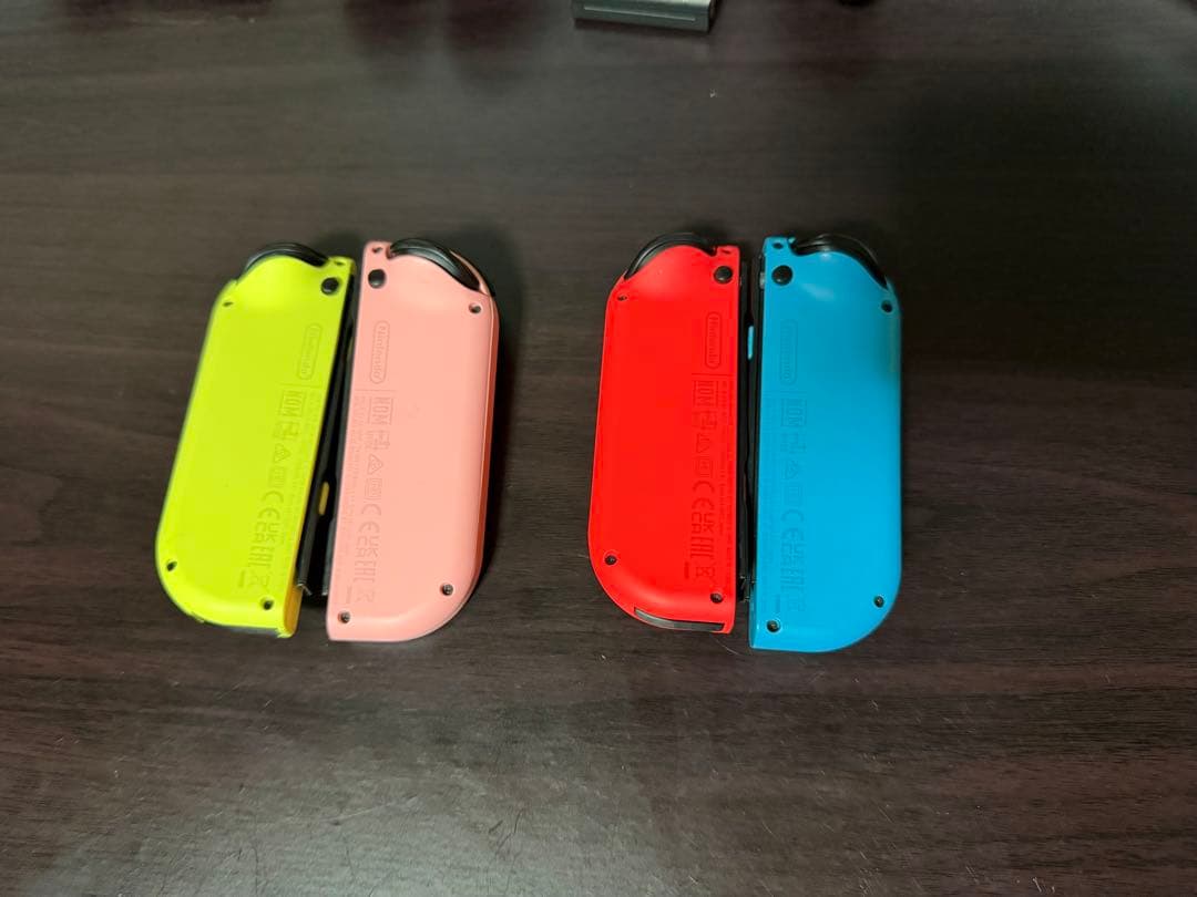 Nintendo Switch 本体 joy-con 大乱闘スマッシュブラザーズ
