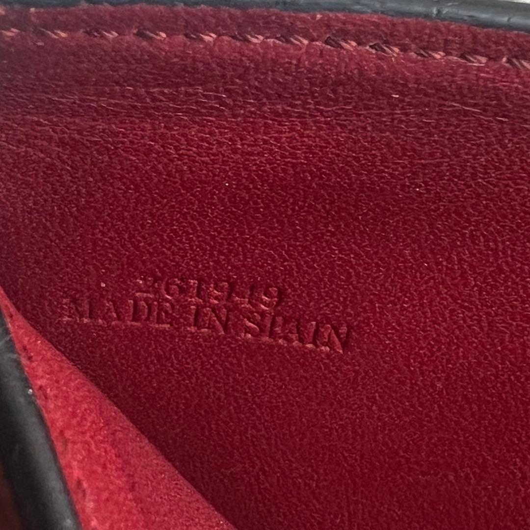 220 美品 LOEWE ロエベ 2つ折り財布