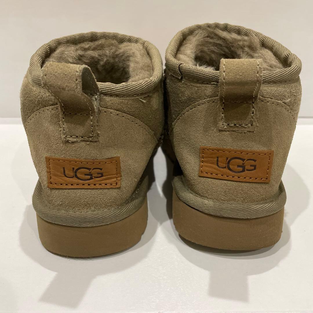 UGG クラシック ウルトラ ミニ アンティロープ 22