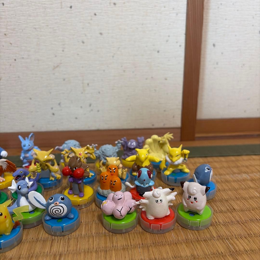 ポケモン コレクションフィギュア50個 おまけ8個