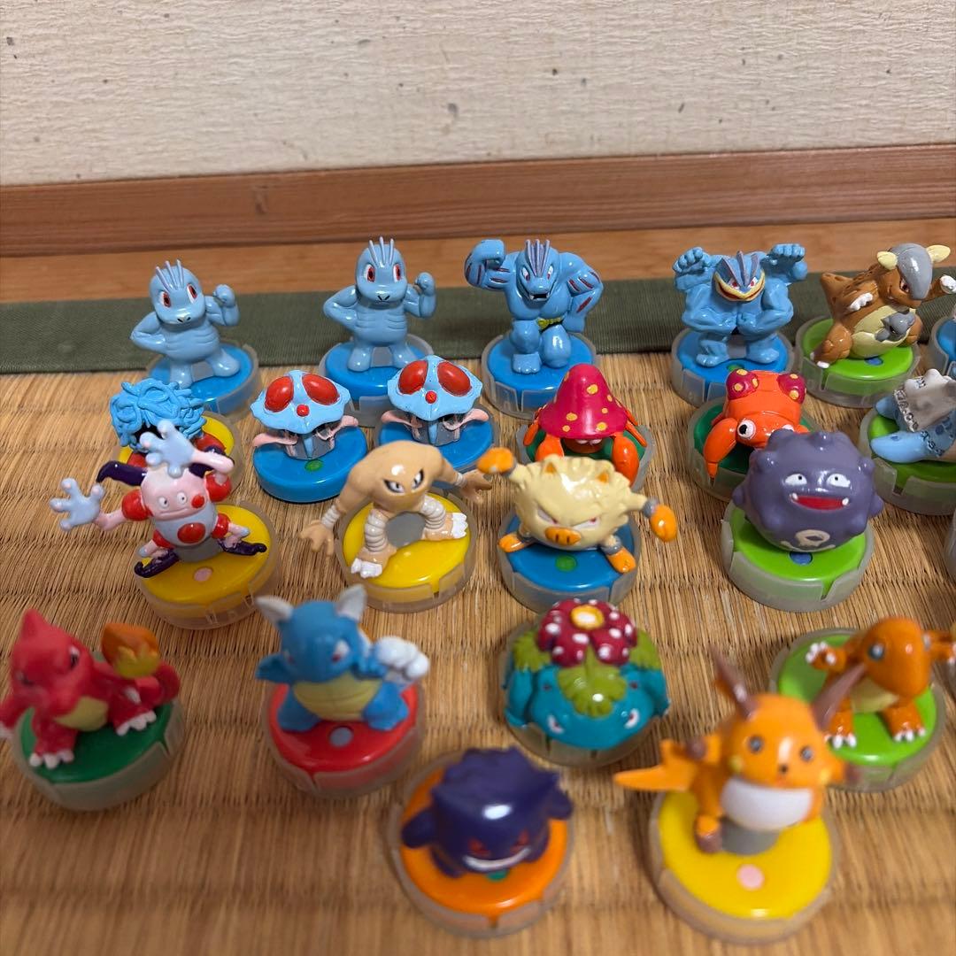 ポケモン コレクションフィギュア50個 おまけ8個