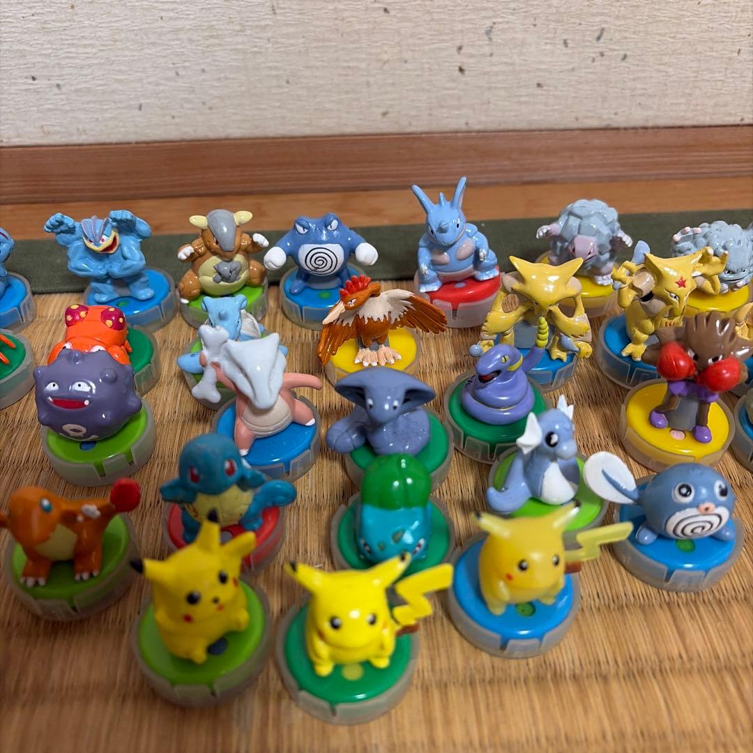 ポケモン コレクションフィギュア50個 おまけ8個