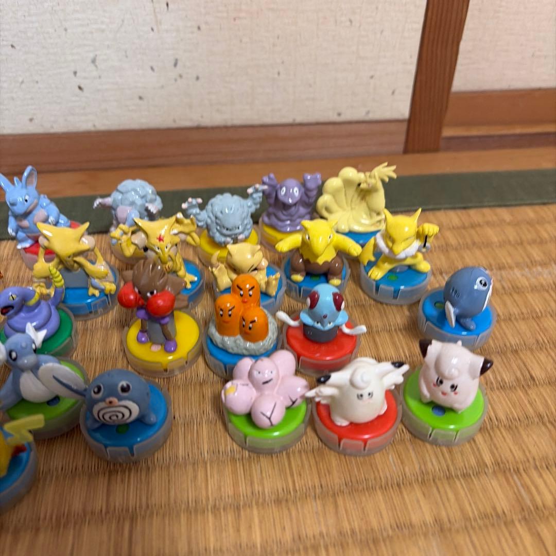 ポケモン コレクションフィギュア50個 おまけ8個